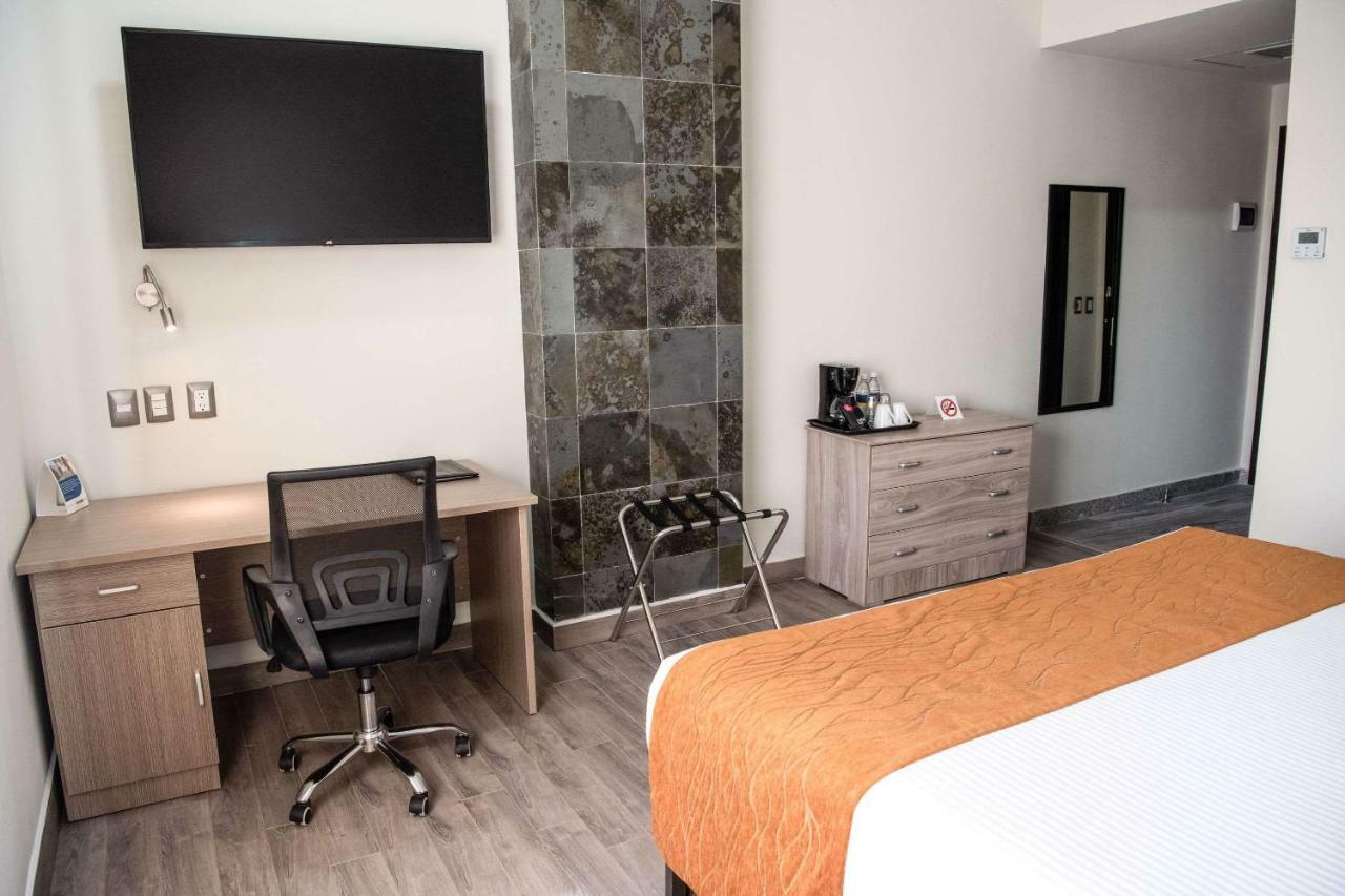 Comfort Inn Irapuato Exterior foto